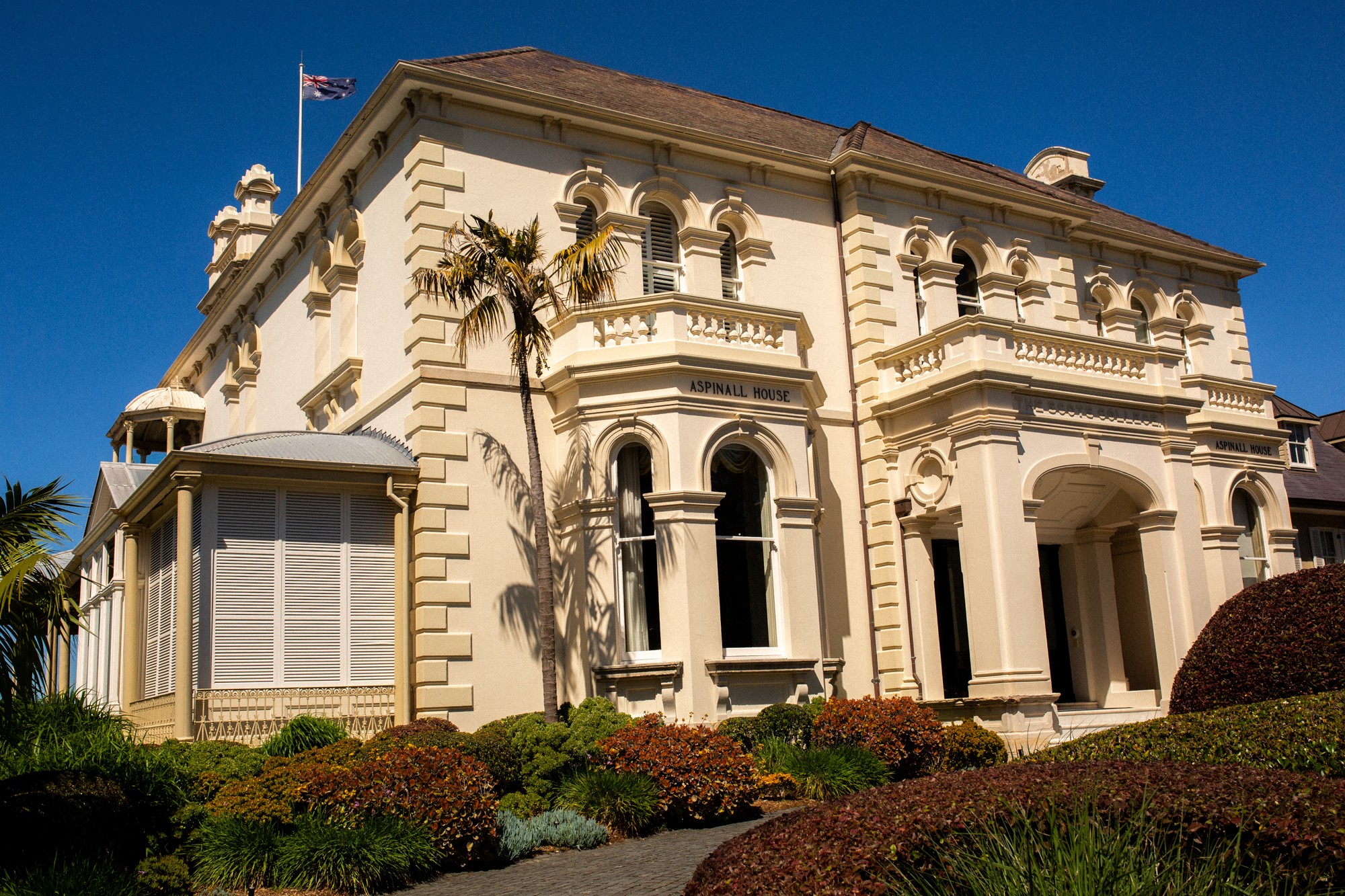 gallery